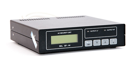 SP-44 220 mains bug protection